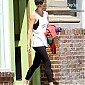 Nom du fichier=LeavingayogaclassinWestHollywood_01b.jpg
Taille du fichier=488Ko
Dimensions : 1108x1683
Ajouté le : 17 Avril 2015 LeavingayogaclassinWestHollywood_01b.jpg