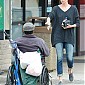CharlizeTheron_walkinginCulverCity_07.jpg