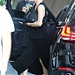 Nom du fichier=Charlize_10.jpg
Taille du fichier=518Ko
Dimensions : 1335x1950
Ajouté le : 29 Avril 2015 Charlize_10.jpg