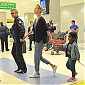 Nom du fichier=JFKAirportNY_Charlize01.jpg
Taille du fichier=657Ko
Dimensions : 1600x1600
Ajouté le : 16 Mai 2015 JFKAirportNY_Charlize01.jpg