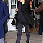 outinNewYorkCityApril17_05.jpg