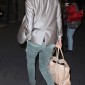 29marsarrivesatLondonHeathrow_06.jpg