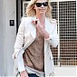 CharlizeTheronComicConhiltonhotel_08.jpg