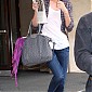 leavingherhotellondon_06.jpg