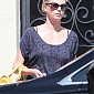 Nom du fichier=leavingLannyNailsinWestHollywood_01.jpg
Taille du fichier=241Ko
Dimensions : 1200x1800
Ajouté le : 28 Septembre 2011 leavingLannyNailsinWestHollywood_01.jpg