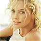 Charlize-Theron-020.jpg