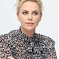 Charlize_Theron_15.jpg