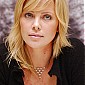 Nom du fichier=MonsterPressConferenceBeverlyhills_14.jpg
Taille du fichier=48Ko
Dimensions : 391x600
Ajouté le : 19 Octobre 2008 MonsterPressConferenceBeverlyhills_14.jpg