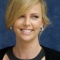 Nom du fichier=Charlize_Theron_Vera_Anderson_Portraits_2007_16.jpg
Taille du fichier=453Ko
Dimensions : 1327x2000
Ajouté le : 08 Avril 2011 Charlize_Theron_Vera_Anderson_Portraits_2007_16.jpg