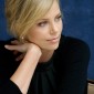 Charlize_Theron_Vera_Anderson_Portraits_2007_18.jpg