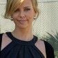Charlize_Theron_Vera_Anderson_Portraits_2007_21.jpg