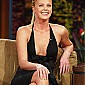 Nom du fichier=TonightShowJayleno2004_03.jpg
Taille du fichier=662Ko
Dimensions : 1343x1900
Ajouté le : 26 Mars 2009 TonightShowJayleno2004_03.jpg