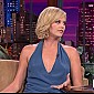 Nom du fichier=TonightShowJayleno_4oct05_37.jpg
Taille du fichier=180Ko
Dimensions : 1280x720
Ajouté le : 26 Mars 2009 TonightShowJayleno_4oct05_37.jpg