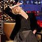 Nom du fichier=TonightShowwithJayLeno12dec_10.jpg
Taille du fichier=386Ko
Dimensions : 1532x1650
Ajouté le : 13 Décembre 2011 TonightShowwithJayLeno12dec_10.jpg