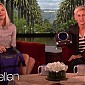 Nom du fichier=charlizeEllenShow24mai12_08.jpg
Taille du fichier=65Ko
Dimensions : 634x432
Ajouté le : 24 Mai 2012 charlizeEllenShow24mai12_08.jpg