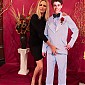 Nom du fichier=01promphotowithJimmyKimmel.jpg
Taille du fichier=225Ko
Dimensions : 1024x1536
Ajouté le : 26 Mai 2012 01promphotowithJimmyKimmel.jpg