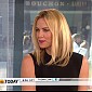 Nom du fichier=charlizetoday5292012_06.jpg
Taille du fichier=180Ko
Dimensions : 1920x1080
Ajouté le : 06 Juin 2012 charlizetoday5292012_06.jpg