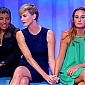 Charlize_Theron_CePostaPerTe_03.jpg