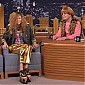 Nom du fichier=CharlizeTheronVisitsTonightShowStarringJimmyFallon_07.jpg
Taille du fichier=216Ko
Dimensions : 1024x810
Ajouté le : 12 Mai 2015 CharlizeTheronVisitsTonightShowStarringJimmyFallon_07.jpg