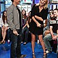 Nom du fichier=hostingmtvTRL24juin_68.jpg
Taille du fichier=561Ko
Dimensions : 1410x2000
Ajouté le : 25 Juin 2008 hostingmtvTRL24juin_68.jpg