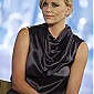 Nom du fichier=NBCTodayshowNY24juin_03.jpg
Taille du fichier=89Ko
Dimensions : 600x879
Ajouté le : 25 Juin 2008 NBCTodayshowNY24juin_03.jpg