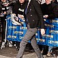 Nom du fichier=arriveLateShowDavidLetterman_01.jpg
Taille du fichier=654Ko
Dimensions : 1247x2000
Ajouté le : 02 Août 2008 arriveLateShowDavidLetterman_01.jpg