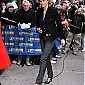 Nom du fichier=arriveLateShowDavidLetterman_10.jpg
Taille du fichier=653Ko
Dimensions : 1405x2000
Ajouté le : 02 Août 2008 arriveLateShowDavidLetterman_10.jpg