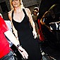 Nom du fichier=visitsLateShowwithDavidLetterman24Jun_20.jpg
Taille du fichier=419Ko
Dimensions : 1329x2000
Ajouté le : 28 Juin 2008 visitsLateShowwithDavidLetterman24Jun_20.jpg